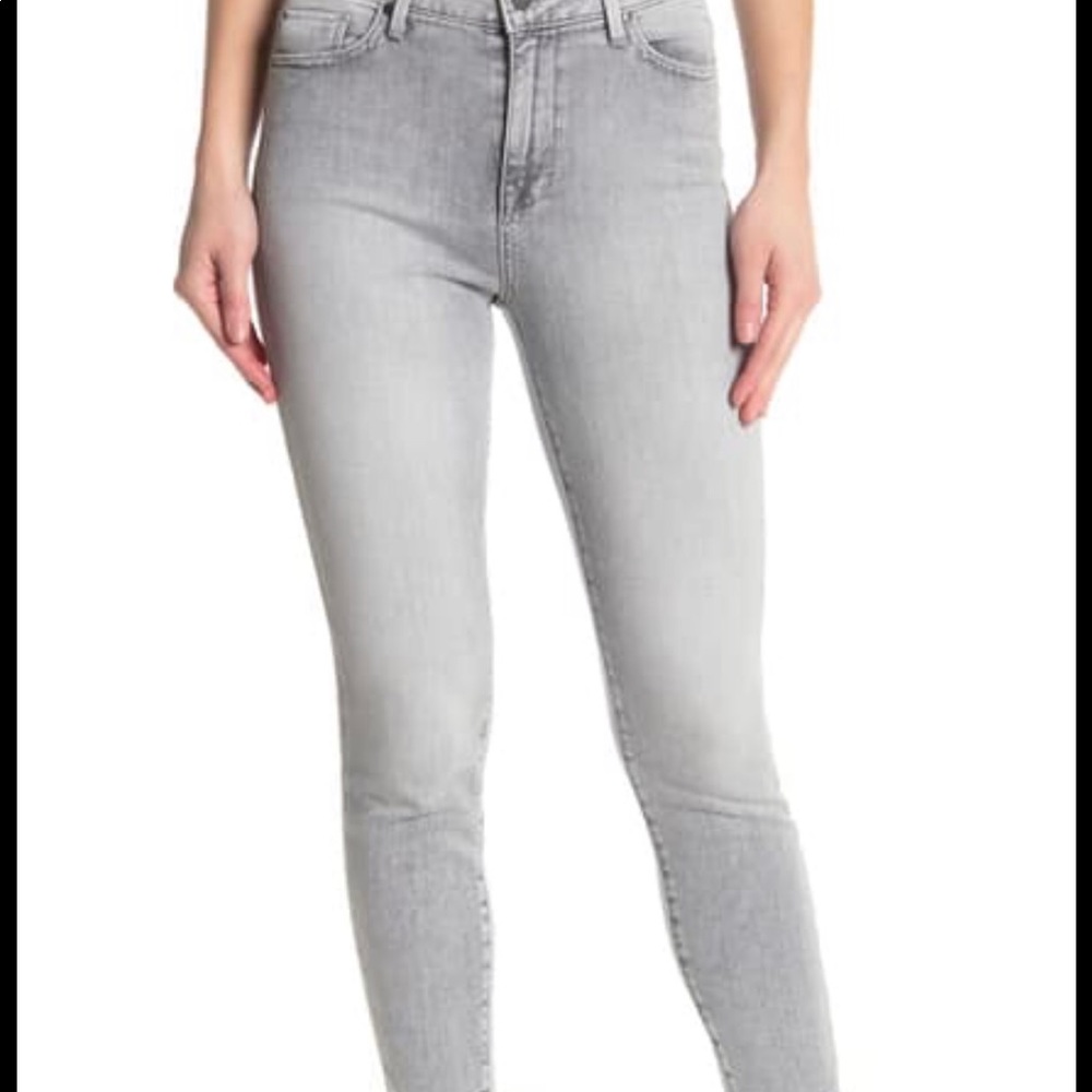 The Limited Cropped Jeans